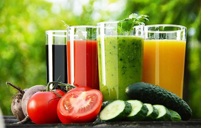 Mitos e Verdades Sobre Detox: Desvendando o Que Realmente Funciona para Sua Saúde e Emagrecimento
