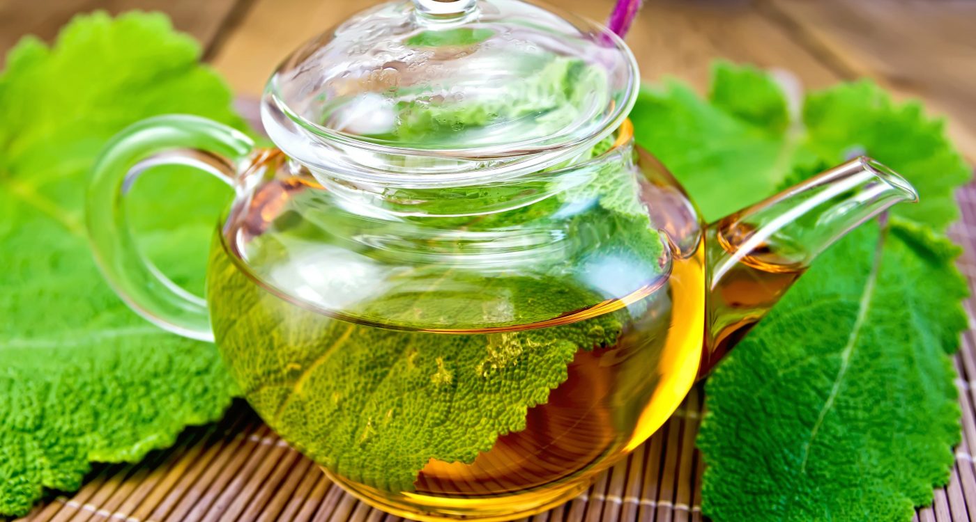 Chá de Malva para Rotina Detox: receita simples, como preparar e dicas para incluir no dia a dia