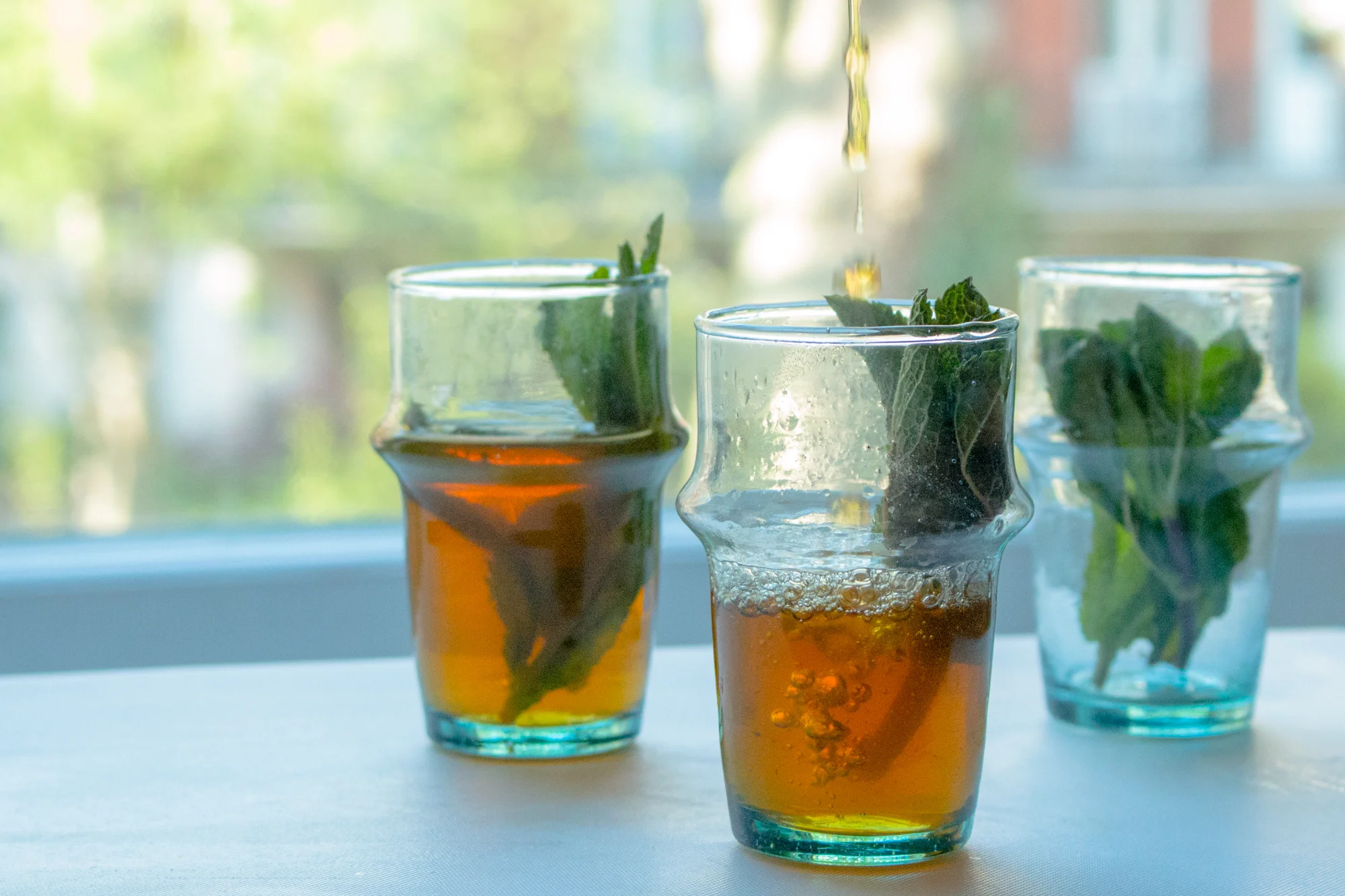 Infusão de Hortelã Detox para Emagrecer e Desinchar: Receita Fácil, Benefícios e Dicas Práticas